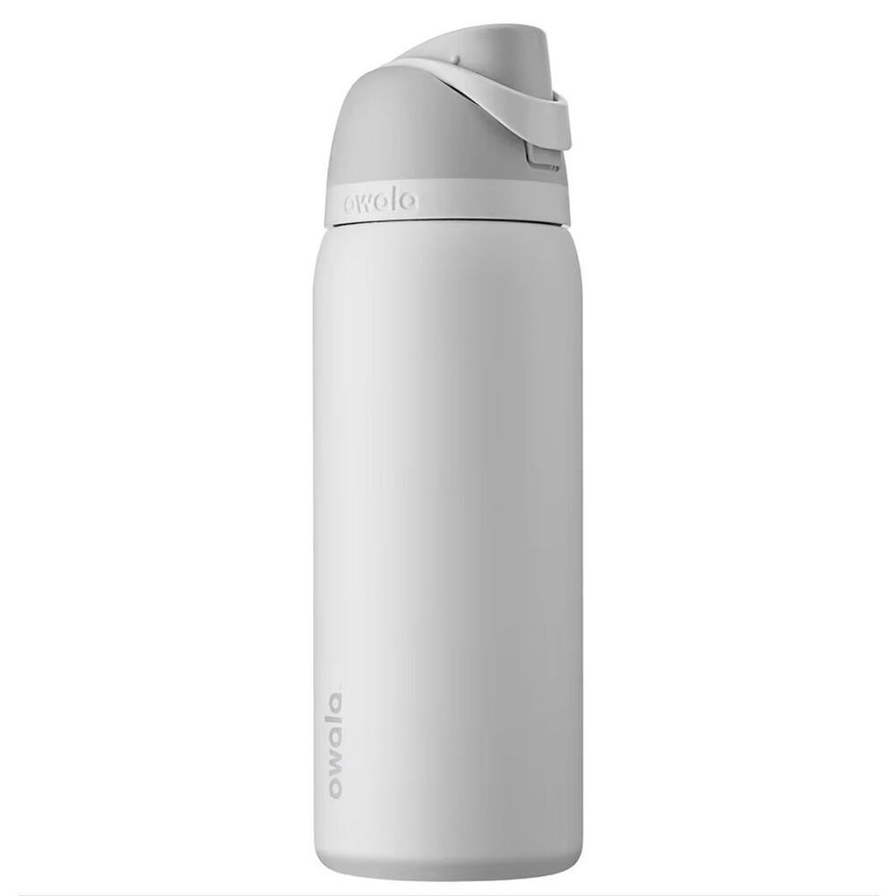 Owala 32oz Free Sip Water Bottle in Marshmellow NWT